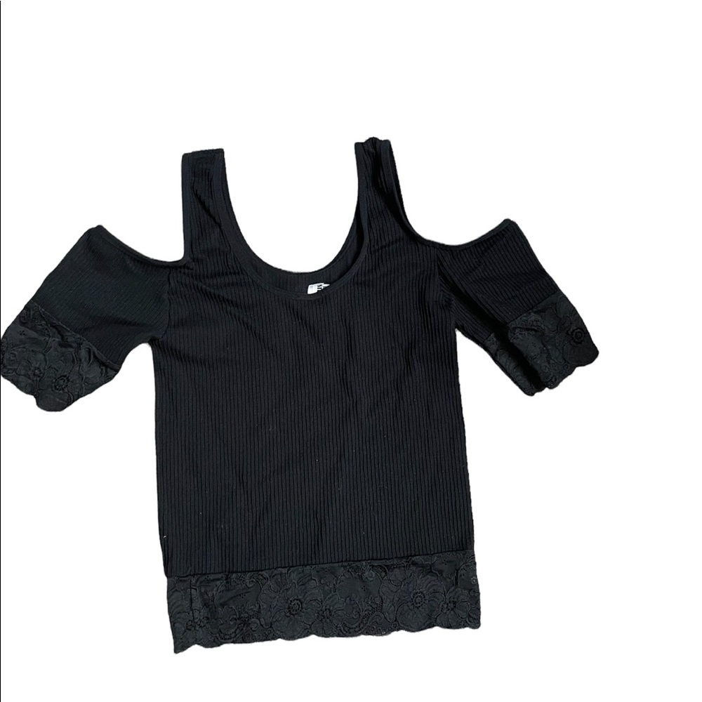 Black blouse lightly worn no fading or rips or stitching mishaps